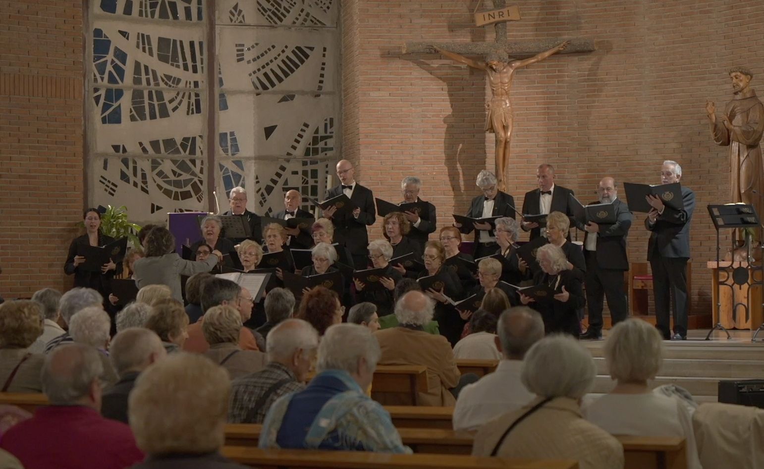 Coral Polifonica Complutense Parroquia De San Francisco De Asis