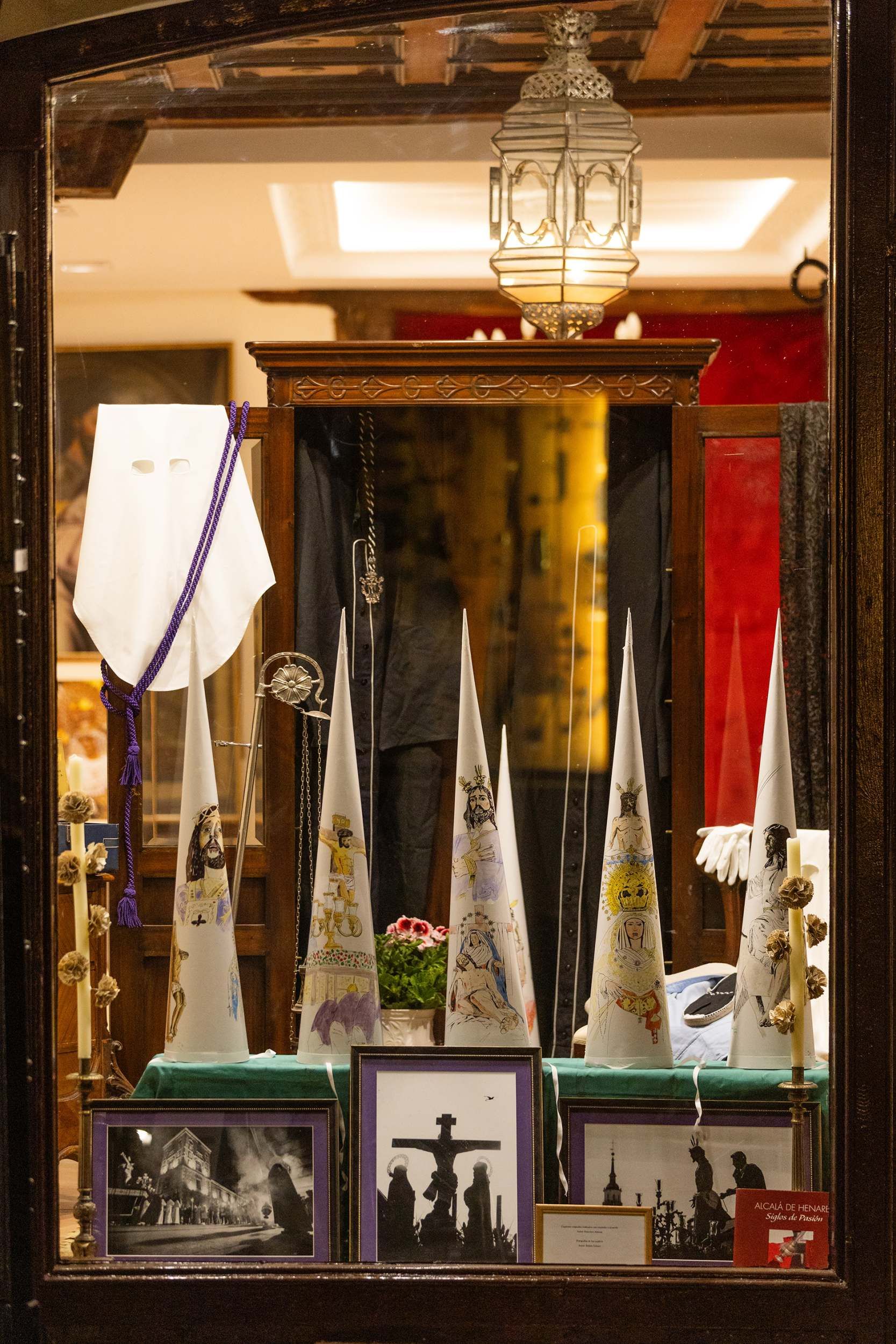 Concurso 2024 Escaparates 1 Premio Libreria Capitel IMG 2494