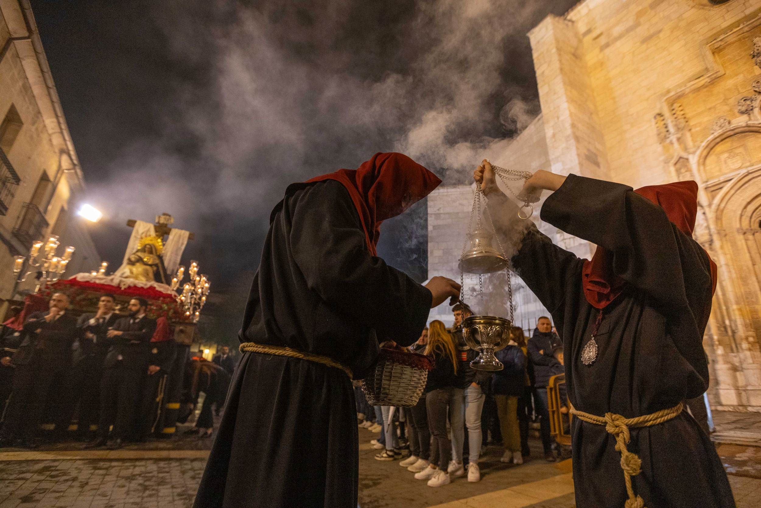 Lunes Santo Cofradia Virgen De Las Angustias Foto Ruben Gamez