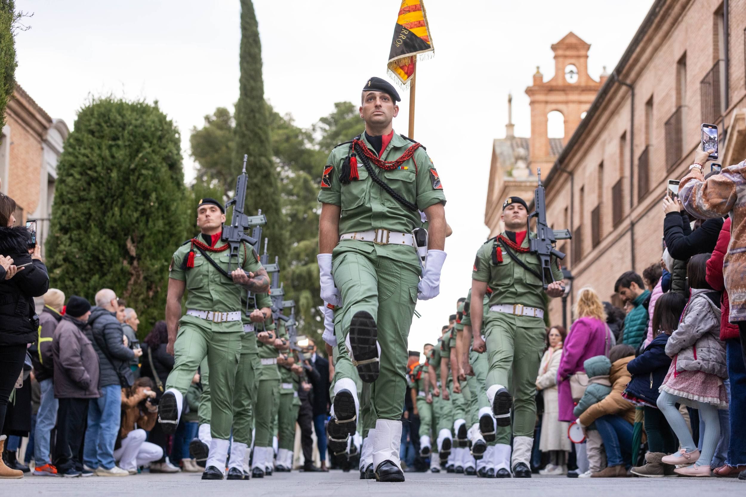 La Brigada Paracaidista BRIPAC Tambien Pone Musica A La Semana Santa GAM 7757